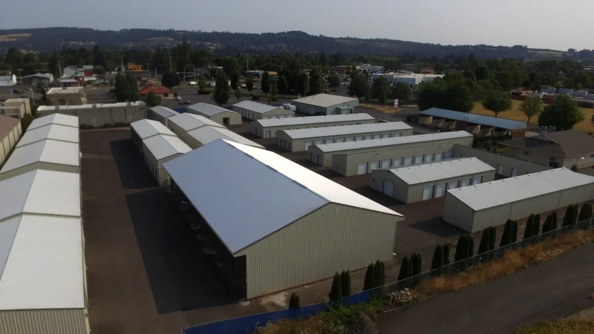Newberg Storage Center