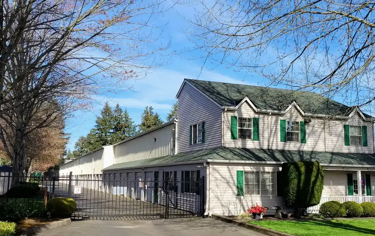 Lake-Oswego-gate
