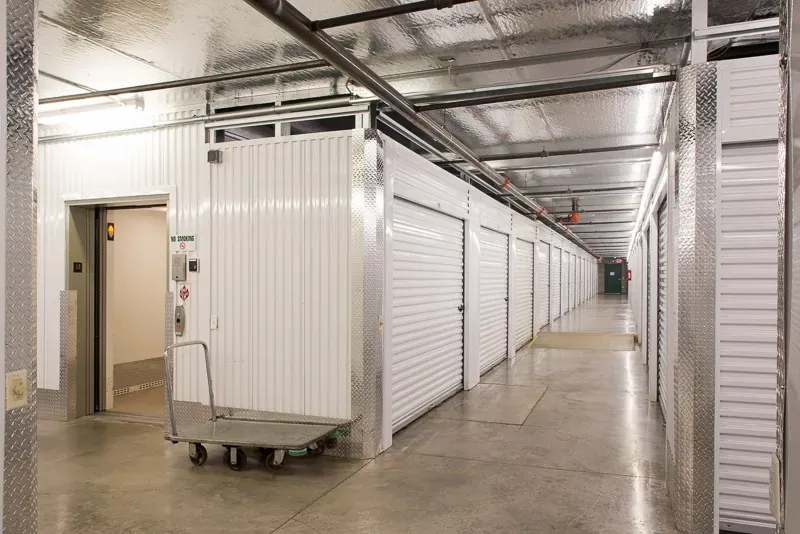 Self Storage Unit with elevator